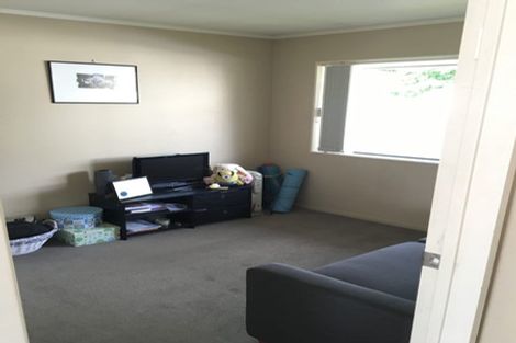 Photo of property in 1 Tir Conaill Avenue, Flat Bush, Auckland, 2019