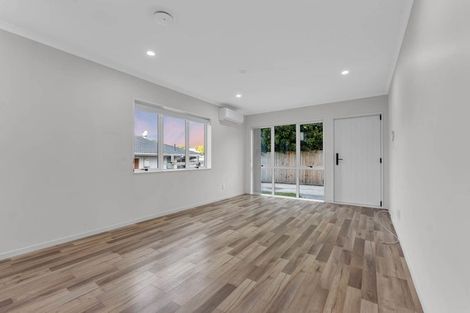 Photo of property in 17f Prictor Street, Papakura, 2110