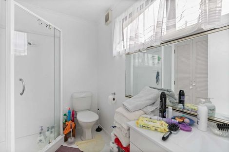 Photo of property in 47 Beeston Crescent, Manurewa, Auckland, 2102