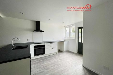 Photo of property in 46 Cook Street, Marfell, New Plymouth, 4310