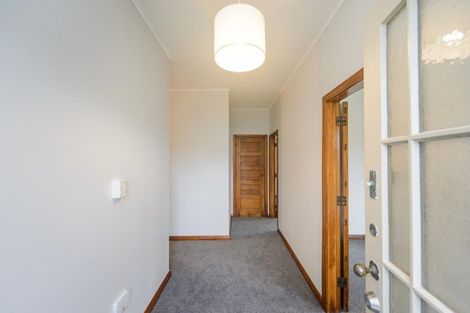 Photo of property in 4 Savage Crescent, West End, Palmerston North, 4412