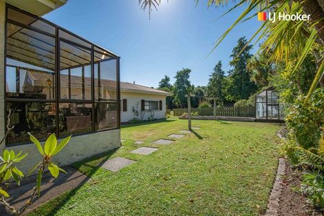 Photo of property in 21 Kinmont Crescent, Kinmont Park, Mosgiel, 9024