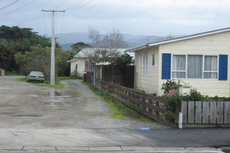 Photo of property in 318a High Street South, Carterton, 5713