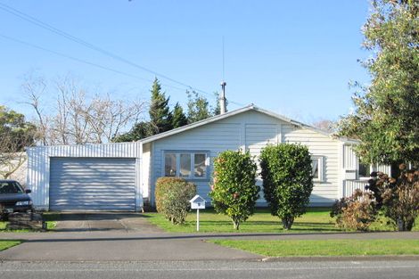 Photo of property in 2 Sandwich Road, St Andrews, Hamilton, 3200