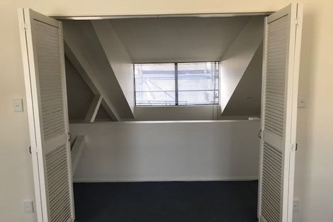 Photo of property in Hopper Street Apartments, 11/20 Hopper Street, Mount Cook, Wellington, 6011