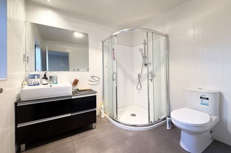 Photo of property in 46 Bur Oak Terrace, Schnapper Rock, Auckland, 0632