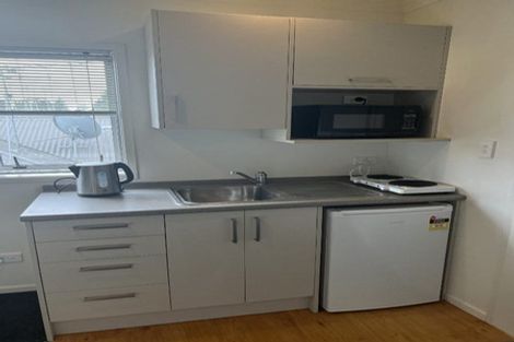 Photo of property in 2/16 Greensboro Street, Hamilton East, Hamilton, 3216