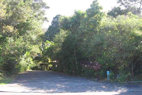 Photo of property in 7 Raymond Terrace, Northcote, Auckland, 0627