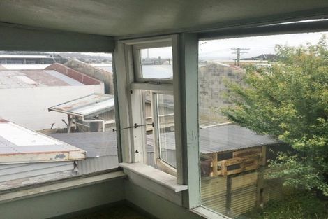 Photo of property in 33 Reid Road, South Dunedin, Dunedin, 9012