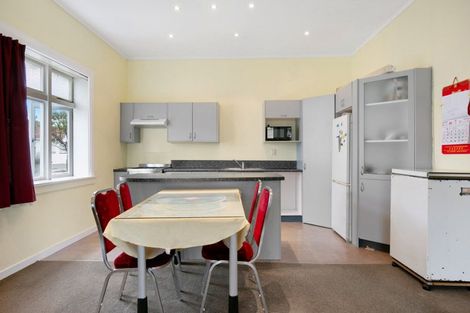 Photo of property in 71 Kauri Street, Miramar, Wellington, 6022