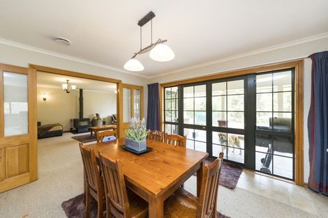 Photo of property in 116 Pacific Drive, Fitzherbert, Palmerston North, 4410