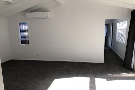 Photo of property in 25a Ludlam Crescent, Woburn, Lower Hutt, 5010