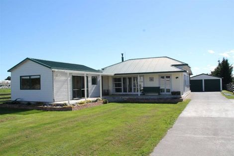 Photo of property in 241 Bremner Road, Karaka, Papakura, 2113