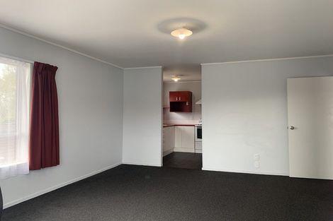 Photo of property in 9 Alston Avenue, Kelston, Auckland, 0602