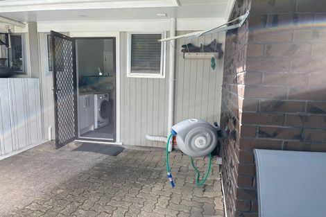 Photo of property in 1/2 Palm Court Drive, Glen Eden, Auckland, 0602