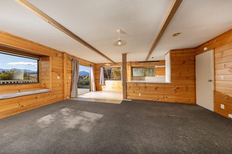 Photo of property in 4 Kings Drive, Wanaka, 9305