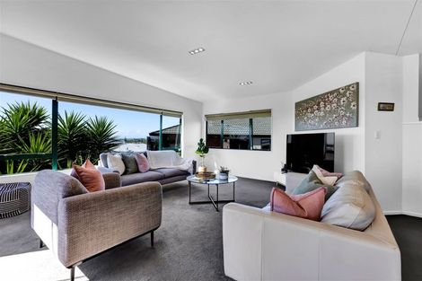 Photo of property in 93 Parklands Avenue, Bell Block, New Plymouth, 4312