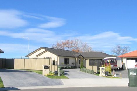 Photo of property in 19 Blythfield Place, Taradale, Napier, 4112