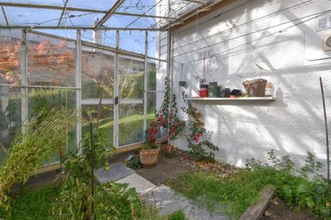 Photo of property in 72 Signal Hill Road, Opoho, Dunedin, 9010