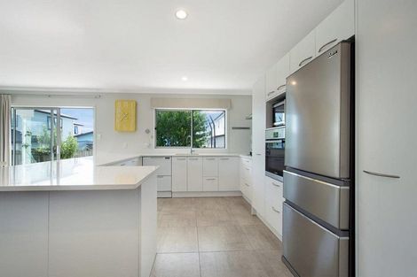 Photo of property in 91b Wharf Road, Te Atatu Peninsula, Auckland, 0610