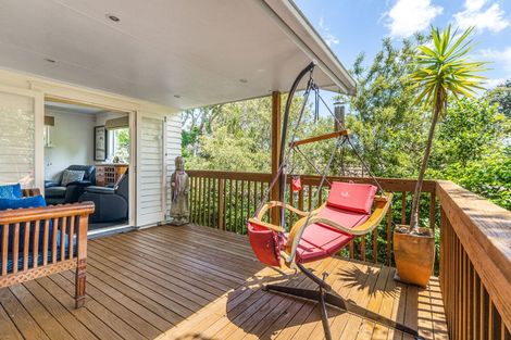 Photo of property in 1/14 Maritime Terrace, Birkenhead, Auckland, 0626