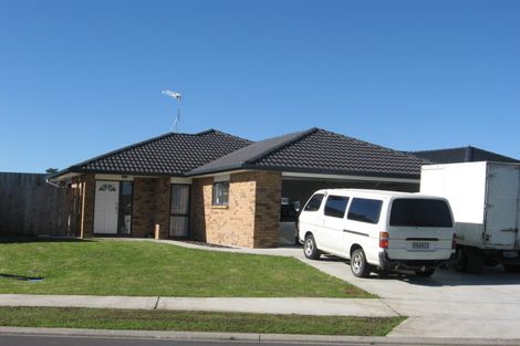 Photo of property in 26 Carn Place, Weymouth, Auckland, 2103