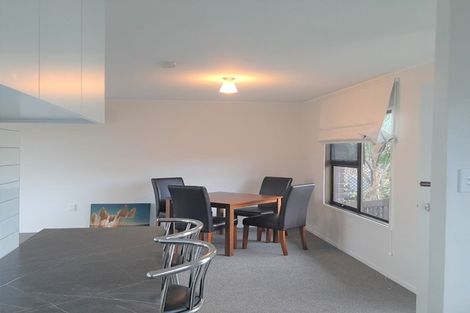 Photo of property in 2/59 Norwood Road, Bayswater, Auckland, 0622