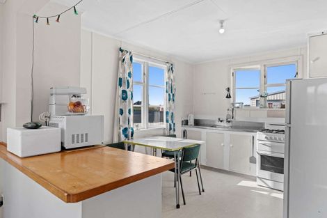 Photo of property in 34 Matipo Street, Castlecliff, Whanganui, 4501