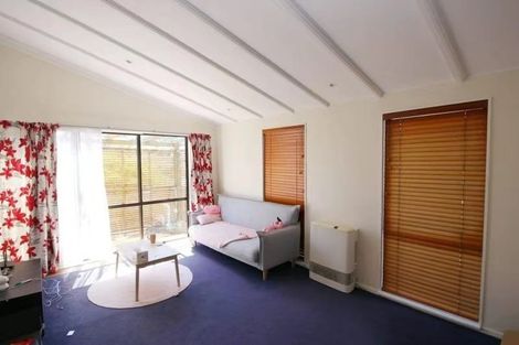 Photo of property in 75 Omapere Street, Whitby, Porirua, 5024