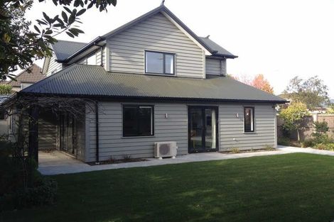 Photo of property in 82 Springfield Road, St Albans, Christchurch, 8014