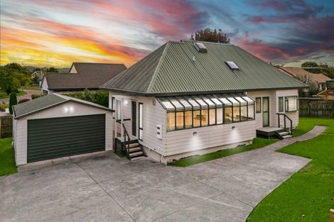 Photo of property in 7 Gala Place, Henderson, Auckland, 0612