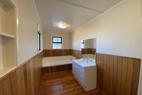 Photo of property in 11 George Street, Papakura, 2110