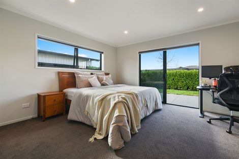 Photo of property in 2 Capper Crescent, Chartwell, Hamilton, 3210