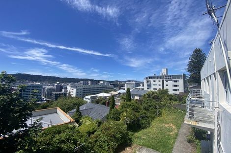 Photo of property in 6/243 The Terrace, Te Aro, Wellington, 6011