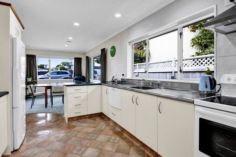 Photo of property in 148 Carrington Street, Lower Vogeltown, New Plymouth, 4310
