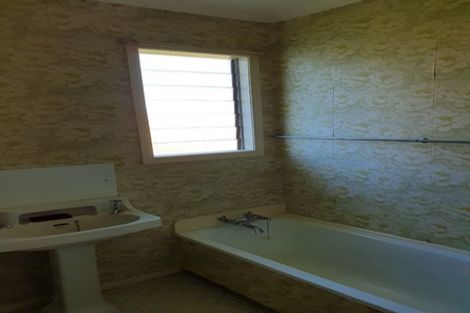 Photo of property in 26 Youngs Road, Papakura, 2110