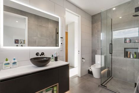 Photo of property in 122a Clyde Road, Ilam, Christchurch, 8041