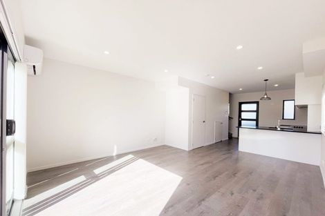 Photo of property in 8/8 Arney Road, Ranui, Auckland, 0612