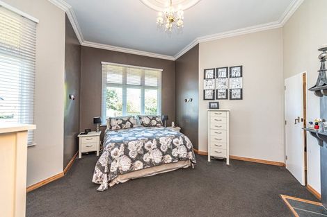 Photo of property in 8 Saint Leonard Street, Saint Johns Hill, Whanganui, 4501