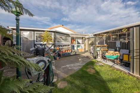 Photo of property in 16 Washbournes Road, Wigram, Christchurch, 8042