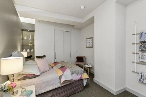 Photo of property in Gerondis Bldg Apartments, 407/60 Willis Street, Wellington Central, Wellington, 6011
