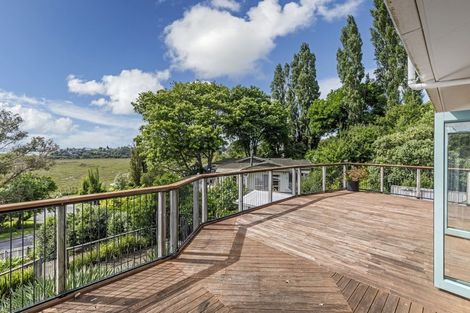 Photo of property in 81 College Road, Northcote, Auckland, 0627