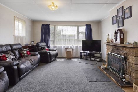 Photo of property in 3-5 Warwick Street, Patea, 4520