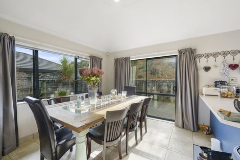 Photo of property in 5 Harry Shaw Way, Raumati South, Paraparaumu, 5032