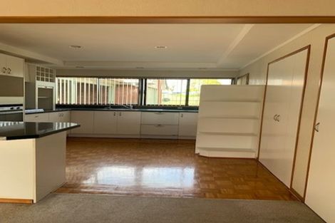 Photo of property in 454 Taupaki Road, Kumeu, 0892