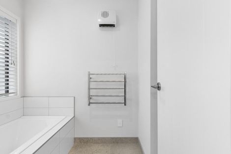 Photo of property in 84 Pakanga Grove, Pyes Pa, Tauranga, 3112