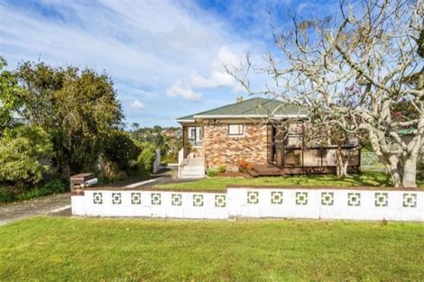 Photo of property in 33 Tui Glen Road, Birkenhead, Auckland, 0626
