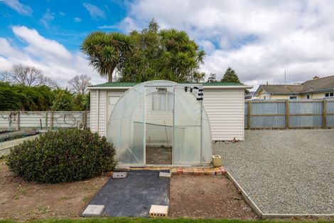 Photo of property in 15 Edward Street, Waimate, 7924