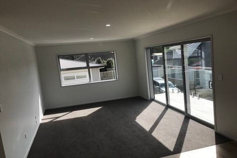 Photo of property in 1 Danden Way, Pukekohe, 2120