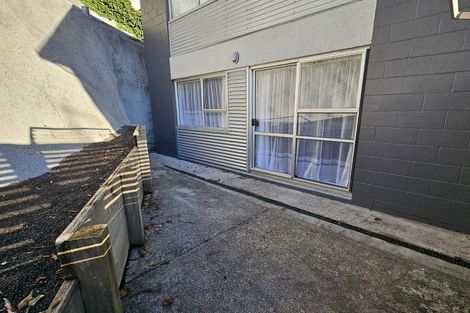Photo of property in 7/126 Redwood Avenue, Tawa, Wellington, 5028
